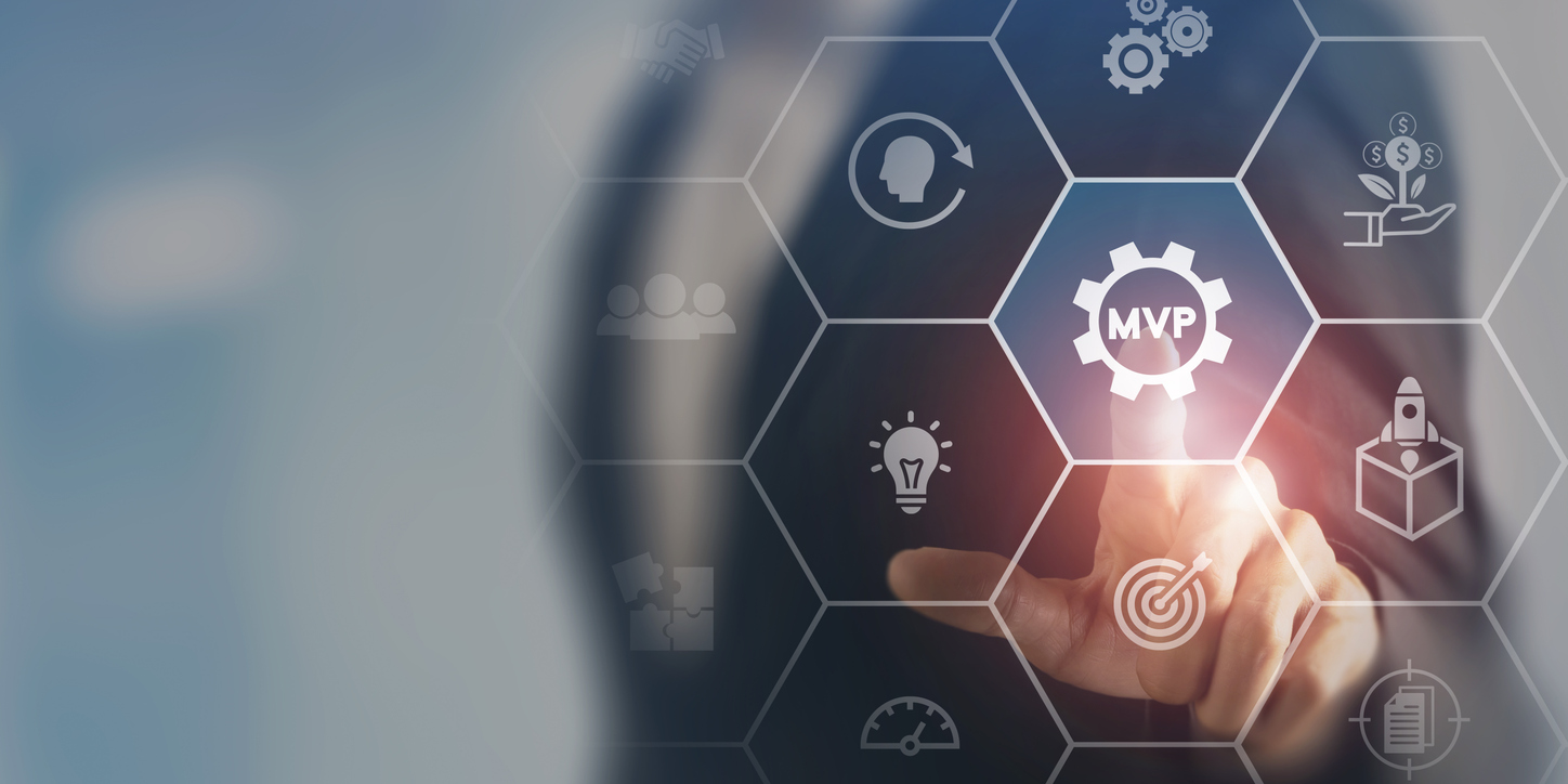 El producto mínimo viable o MVP es una herramienta fundamental para los emprendedores que buscan validar sus ideas de negocio de forma rápida y eficiente.